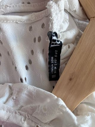 Camiseta Zara calados S