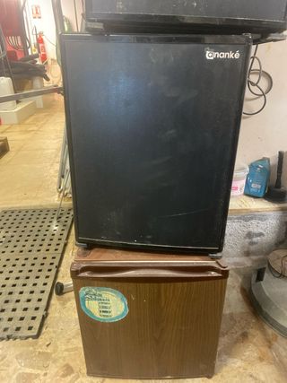 Cinco neveras para reparar