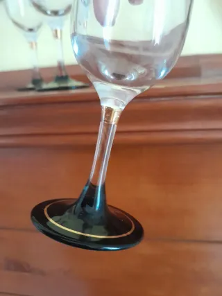 Set 4 Bicchieri Liquore Vintage Nero Oro
