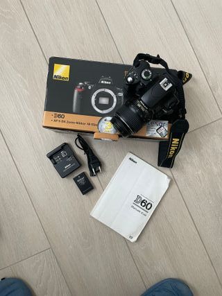 Nikon D60 Reflex + obiettivo 18-55 + custodia