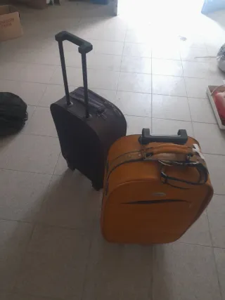 Lote de 2 maletas