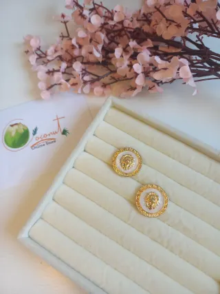 Pendientes Medusa Dorados y Rosas