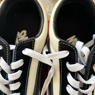 Zapatillas Vans Talla 39 Negras y Blancas