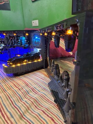 Batcueva de lego con set de luz