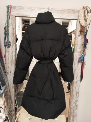 Plumas o Anorak Mango Negro Repelente al Agua