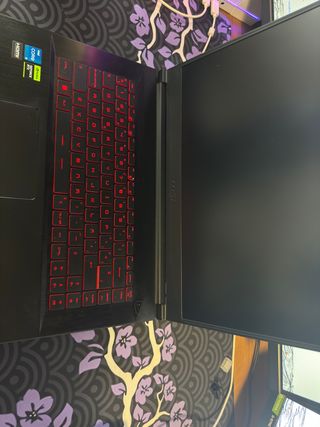 MSI Thin GF63 12VE | RTX 4050 | i5-12450H | 16GB R