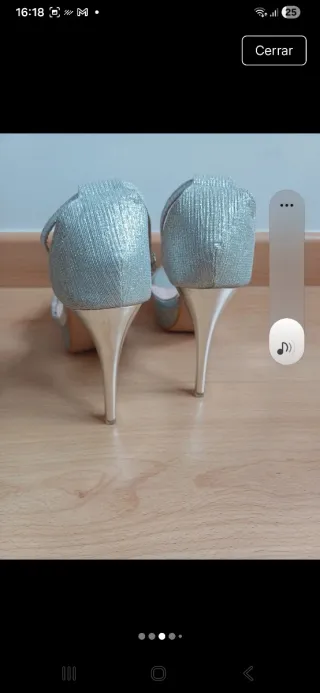 Sandalias de tacón plateadas