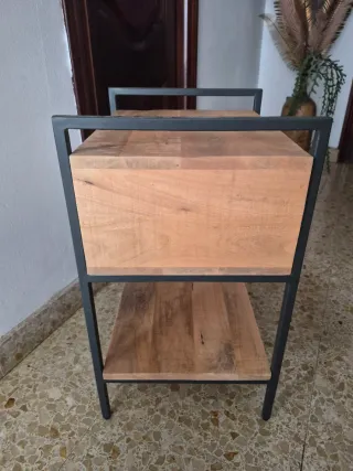 Mesita Auxiliar Madera y Metal