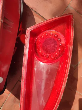 Pilotos Traseros Seat León