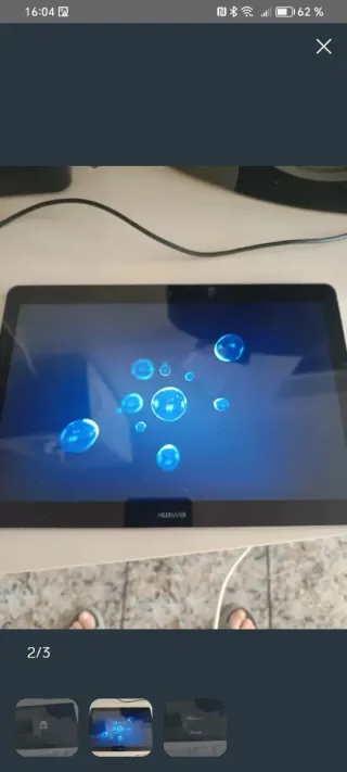 Tablet Huawei MediaPad T3 10 Negra, con su caja.