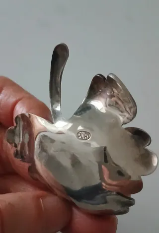 Foglia decorativa in metallo