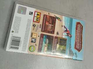Los Sims 2 Náufragos PSP Essentials