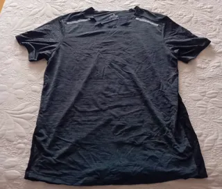 Camiseta deportiva Boomerang Negra Talla M