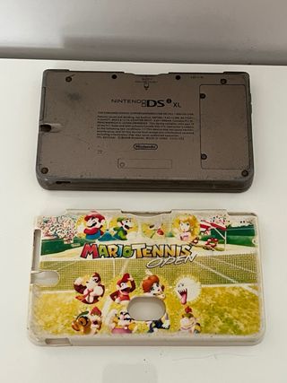 Nintendo DSi XL Negra Piezas