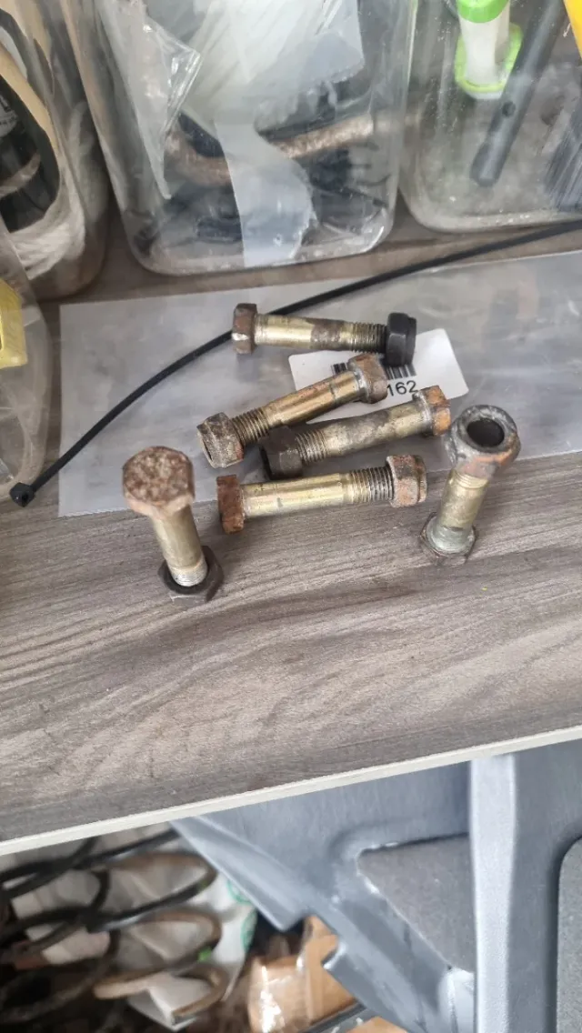 Tornillos BMW E34 Flector