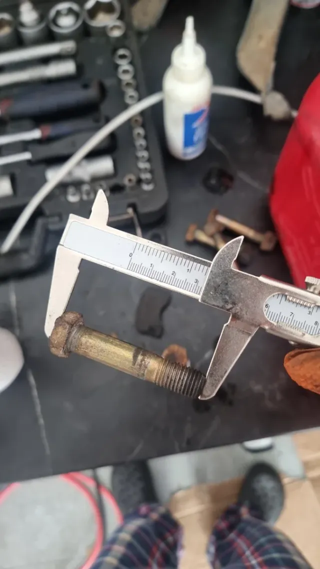 Tornillos BMW E34 Flector