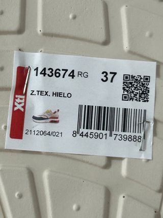 Zapatillas XTI Talla 37 Mujer Beige/Morado