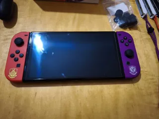 Nintendo Switch OLED Edizione Speciale Pokémon