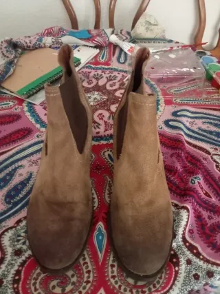 Botines piel serraje beige/marrón talla 41