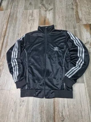 Chaqueta Adidas Negra y Plateada