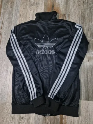 Chaqueta Adidas Negra y Plateada