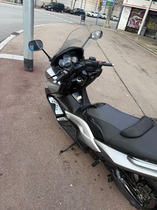 Yamaha T-Max 500 2009 con ABC