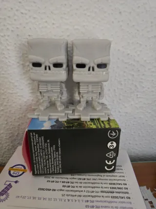 Coche Monstruo Naranja.  Mónica