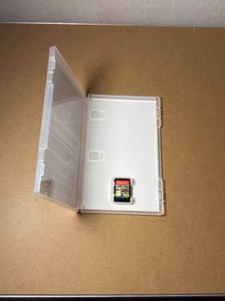 Nintendo Switch OLED + Gioco + Custodia