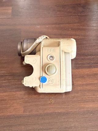 Linterna Surefire para casco