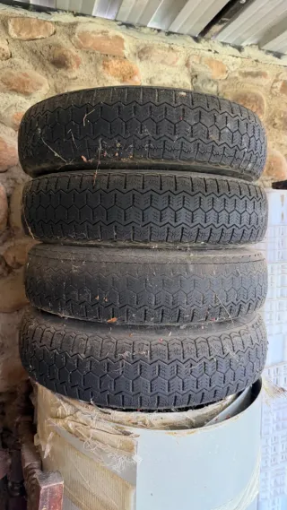 Llantas Michelin 14.0 SR 12 Seat 600