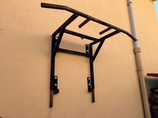 Barra de dominadas para pared