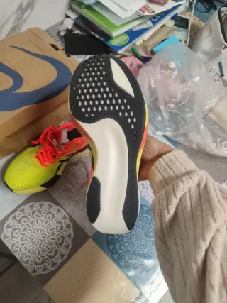 Zapatillas Asics FF Turbo+ Amarillas y Rojas