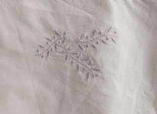 Sábanas bordadas mariposas