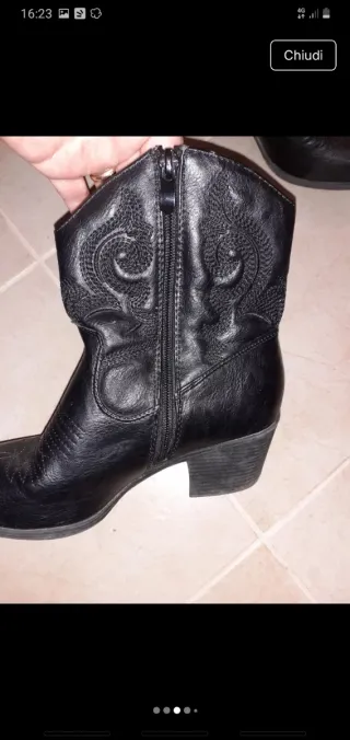 Stivaletti texani neri