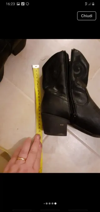 Stivaletti texani neri