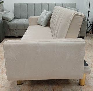 Sofá Cama Beige. 3 Plazas. ¡Cómodo y Económico!