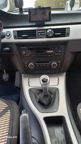 BMW Serie 3 2012 TEL: 631 01 17 75