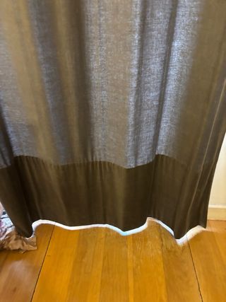 Cortinas marrones de terciopelo