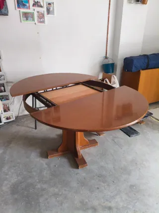 Conjunto mesa extensible y 6 sillas