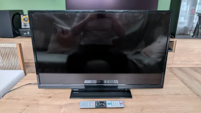 TV Toshiba LED SmartTV 32 " 2023 con garantía