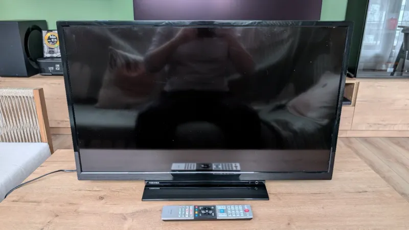 TV Toshiba LED SmartTV 32 " 2023 con garantía