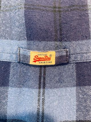 Camisa de quadres Superdry - Estil “Boyfriend”