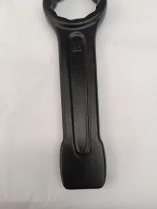 Llave de golpe cerrada de 60 mm
