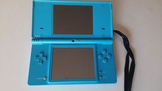 Nintendo DS + 3 Juegos + funda