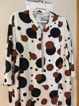 Vestido estampado lunares talla 50