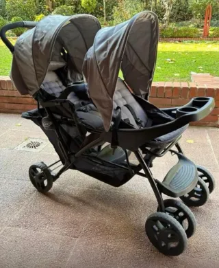 Cochecito doble Graco