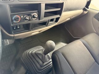 Nissan NT400 Cabstar caja abierta volquete 2021