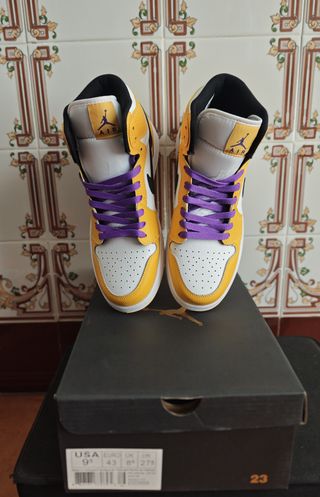 Jordan 1 High Blanco/Amarillo Talla 43