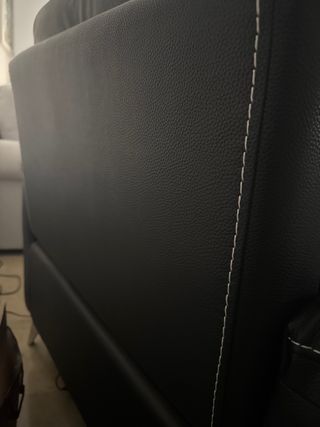 Poltrona relax in pelle nera