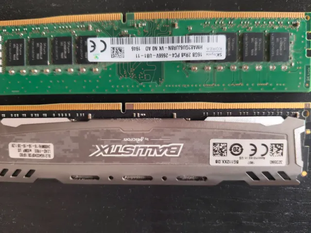 2x DDR4. 16GB Crucial Ballistix DDR4 RAM